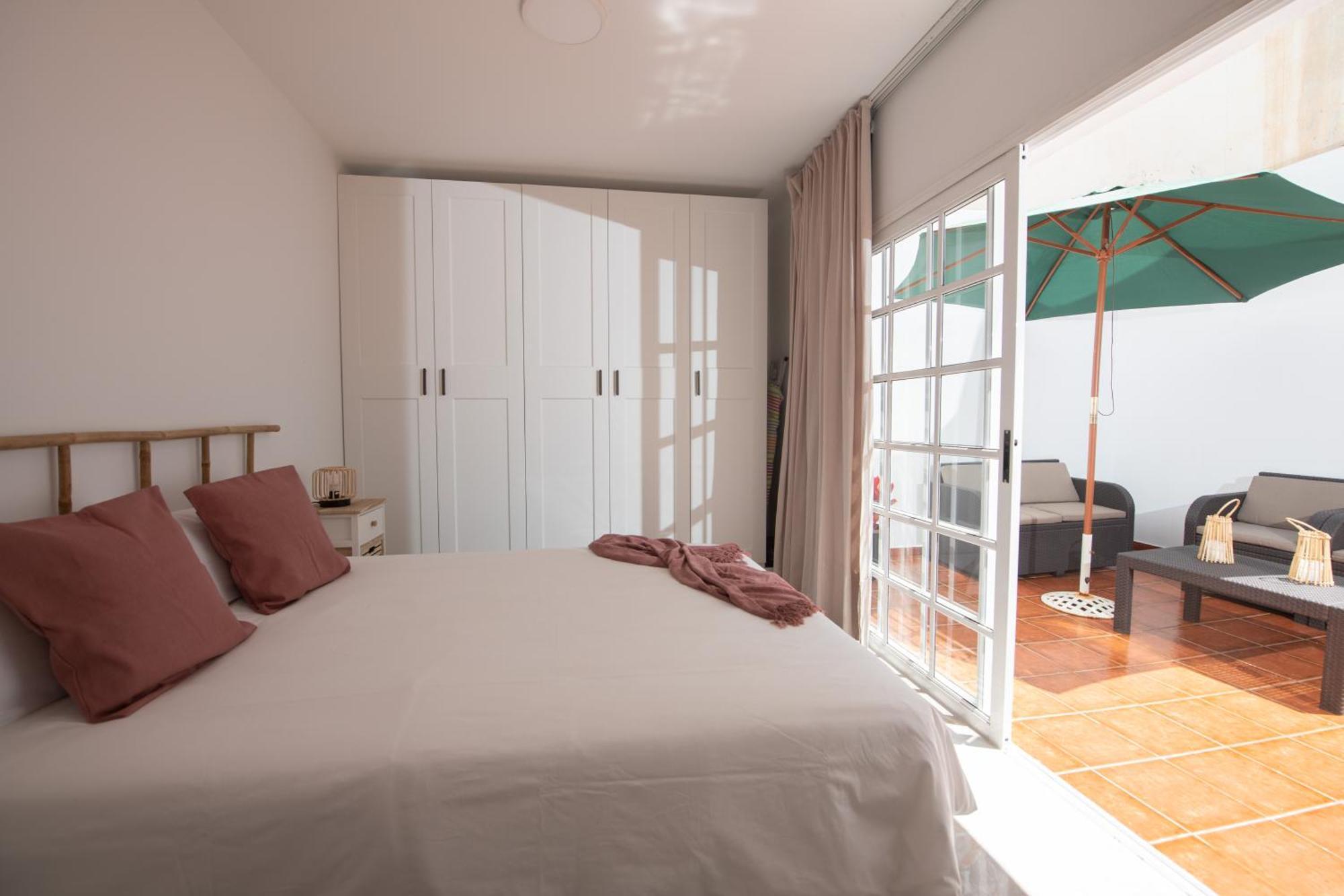 Comfortable Centric Apartment Steps From The Beach Gran Tarajal Dış mekan fotoğraf